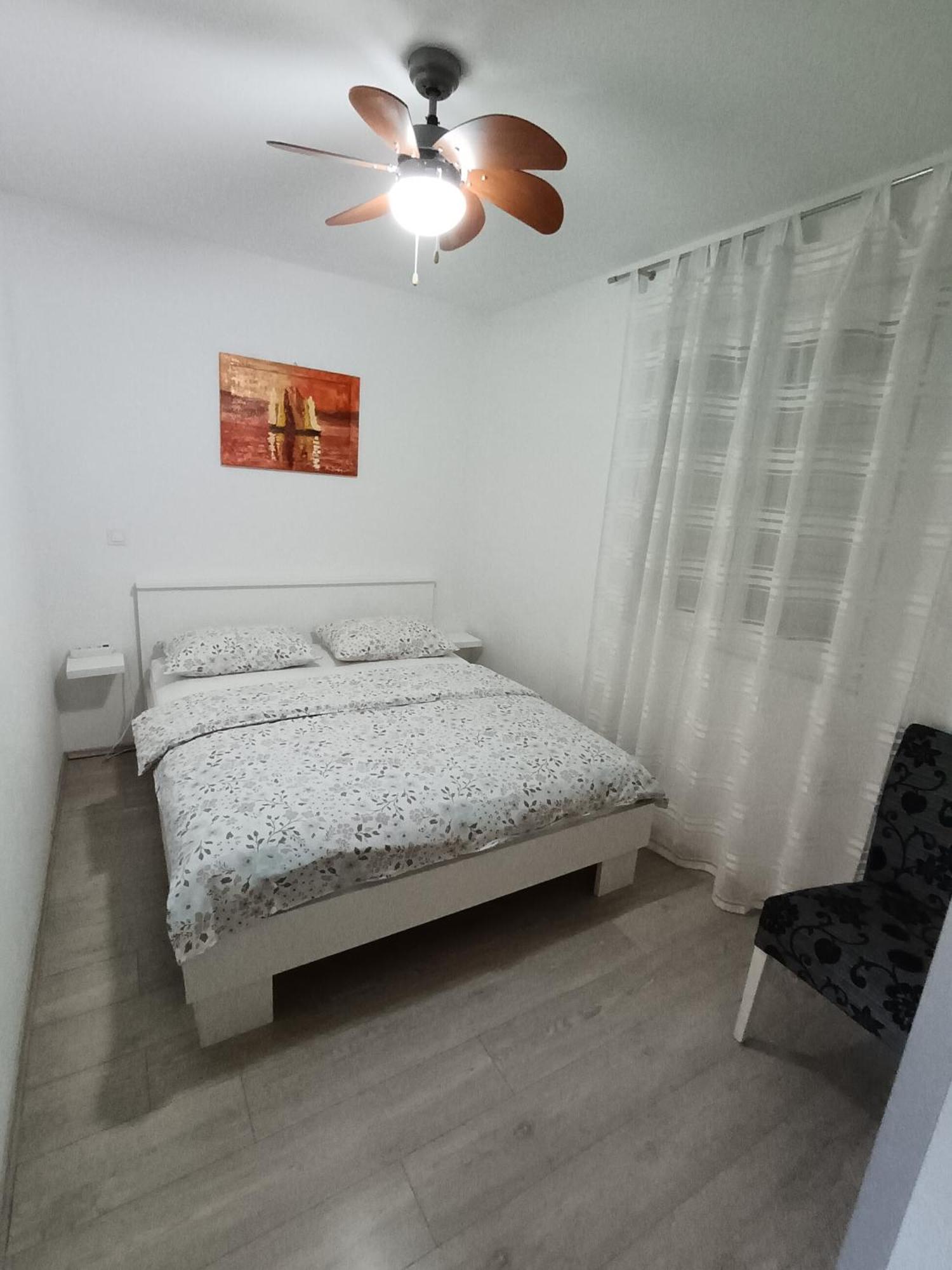 Appartamento Lana I Natali Kaštela Esterno foto