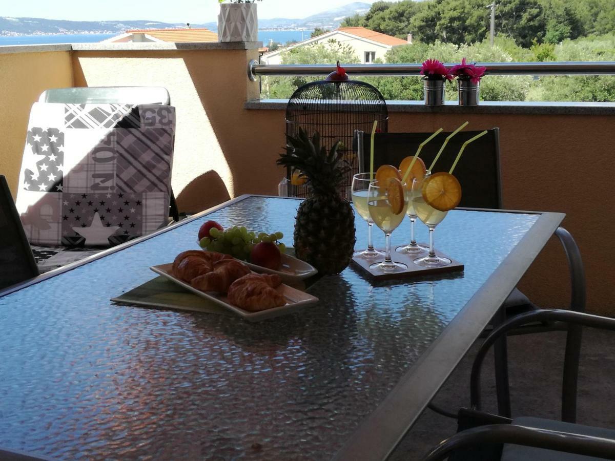 Appartamento Lana I Natali Kaštela Esterno foto