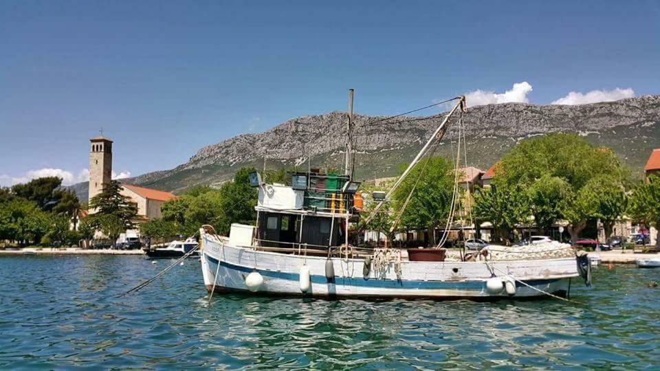 Appartamento Lana I Natali Kaštela Esterno foto